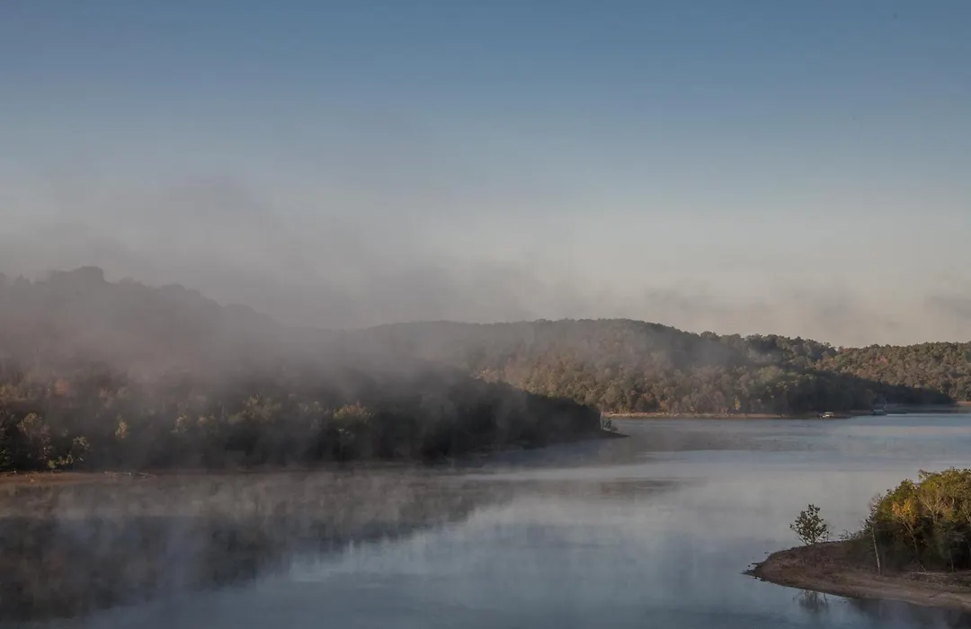 Beaver Lakefront Cabins - Couples Only Getaways-1