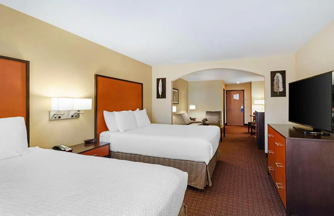 Best Western Cascade Inn & Suites-1