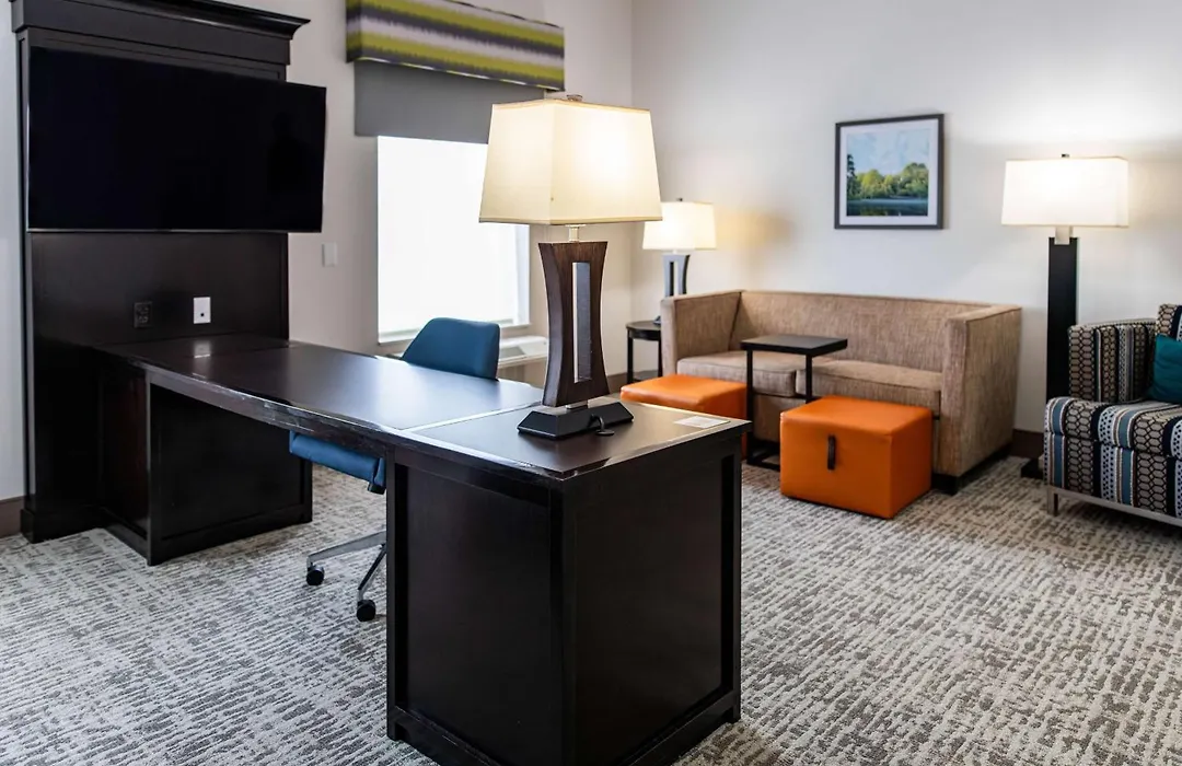 Hampton Inn & Suites Effingham-1