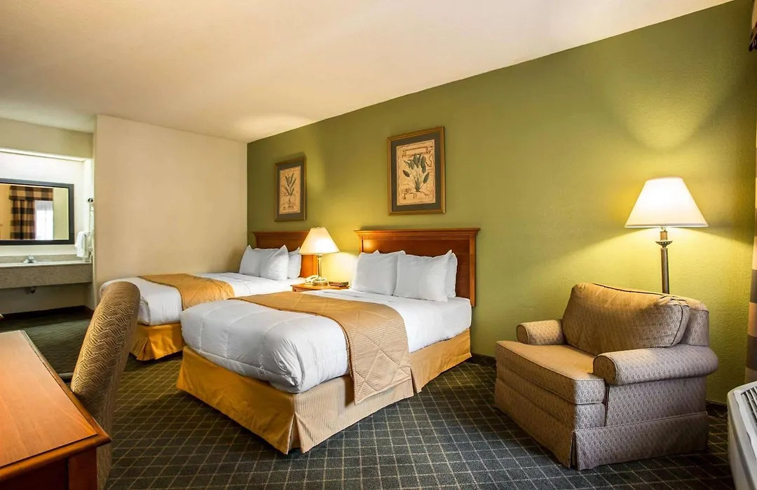 Clarion Inn & Suites Aiken South-1