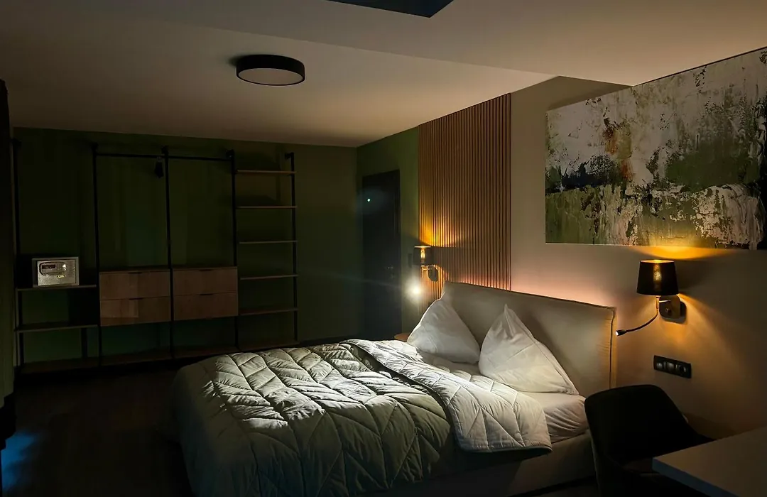 Mountains Hotel-1