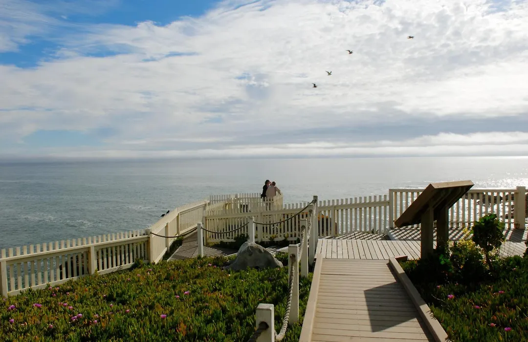 Hi Pigeon Point Lighthouse Hostel-1