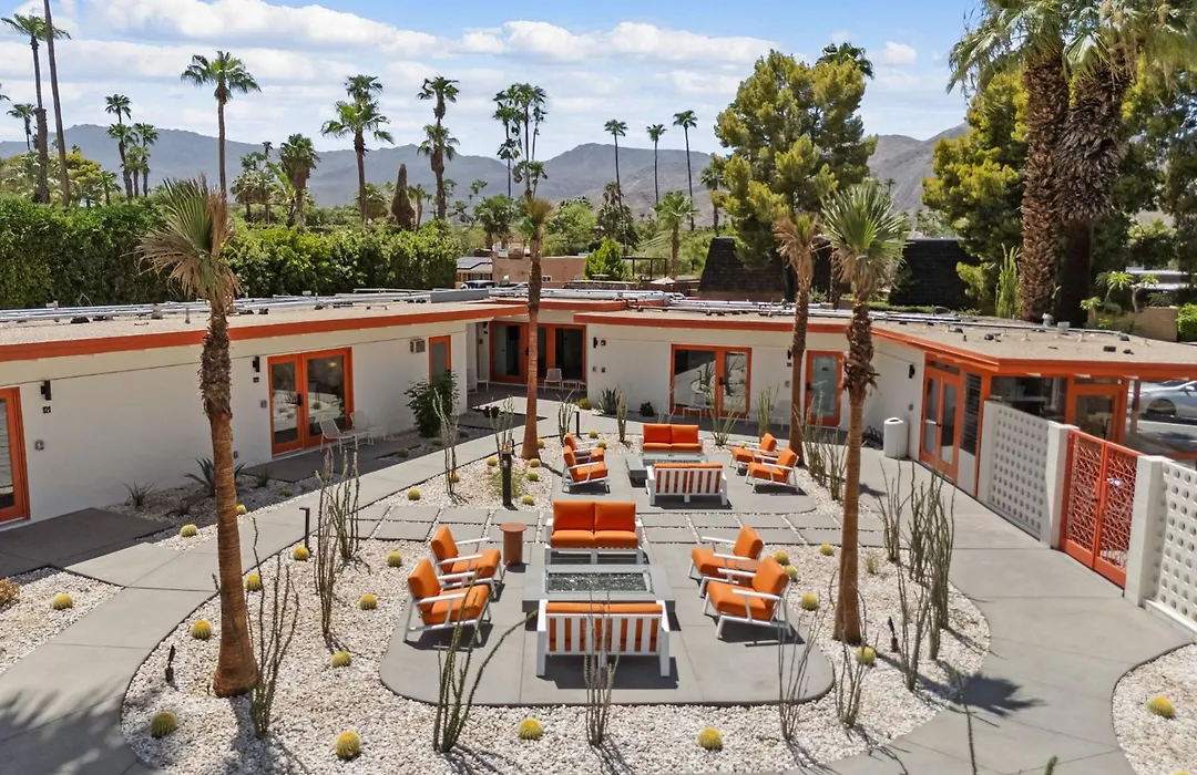 Mojave Resort - Adults Only-1