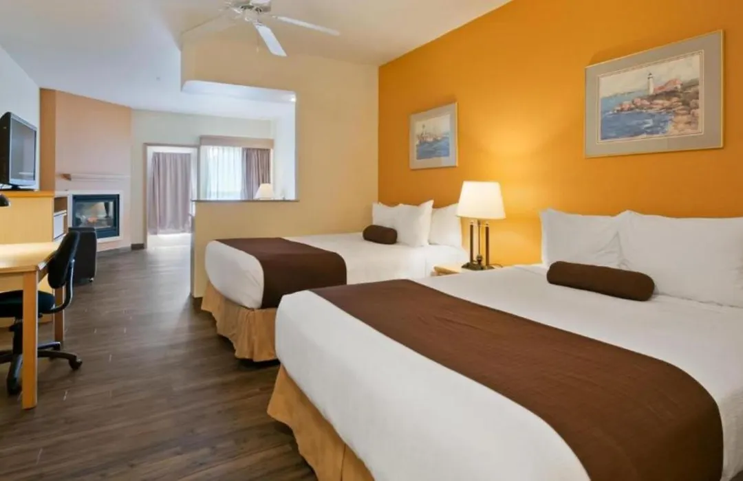 Lighthouse Suites Inn-1