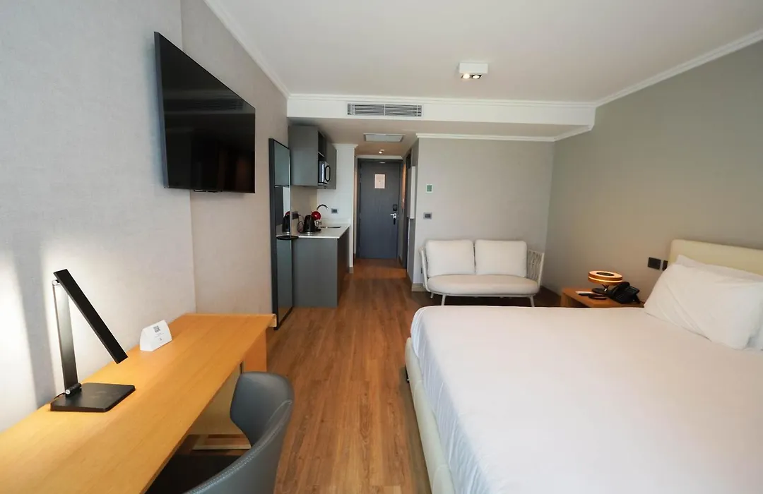 Hotel Solerios Mansa-1