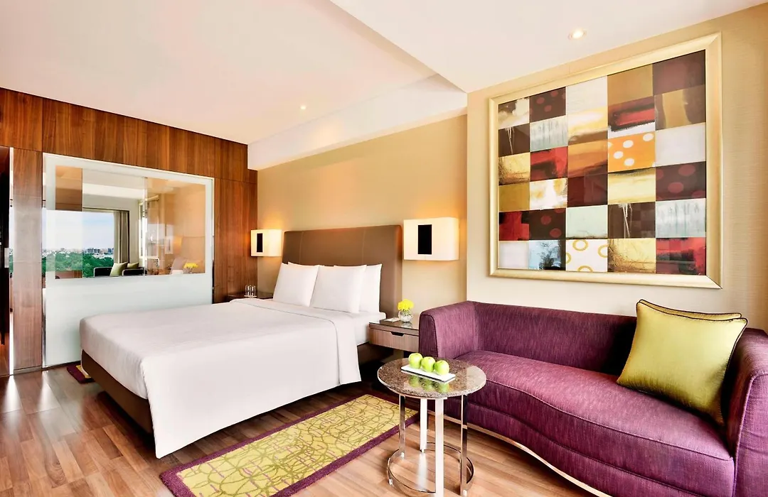 Courtyard By Marriott Chennai-1