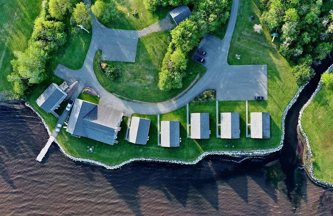 Keltic Quay Cottages & Bayfront Lodge-1