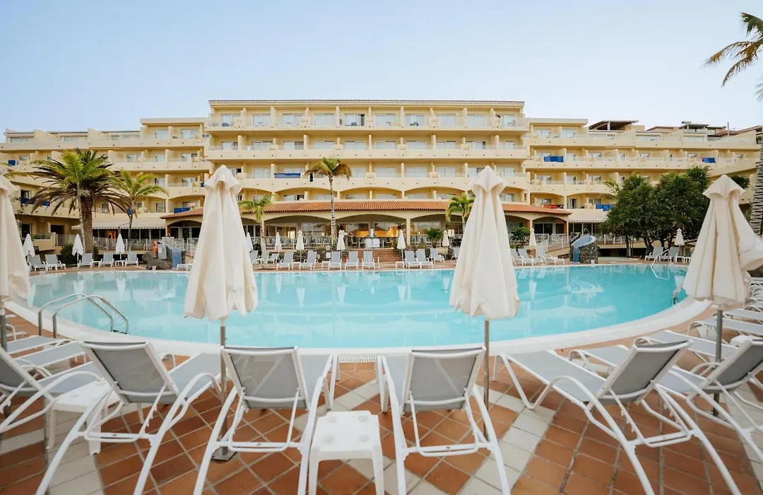 R2 Buganvilla Hotel & Spa-1