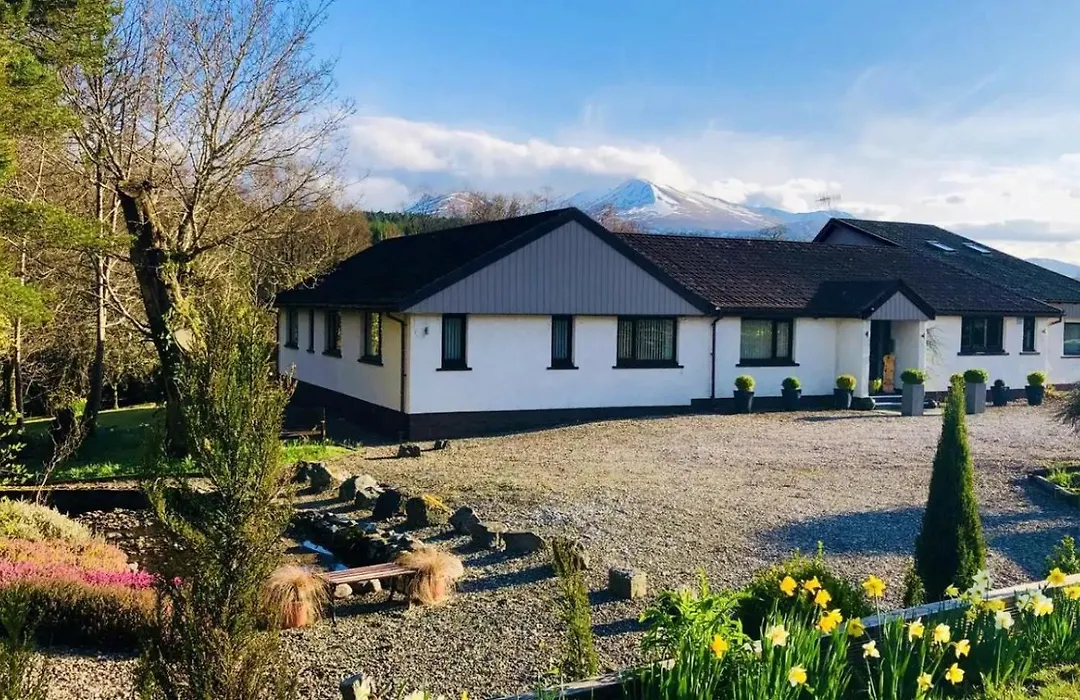 Distant Hills Guest House-1