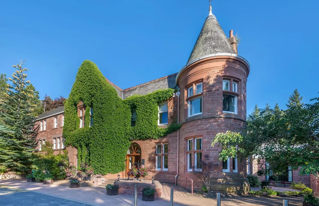 The Lodges At Craigendarroch Country Club-1