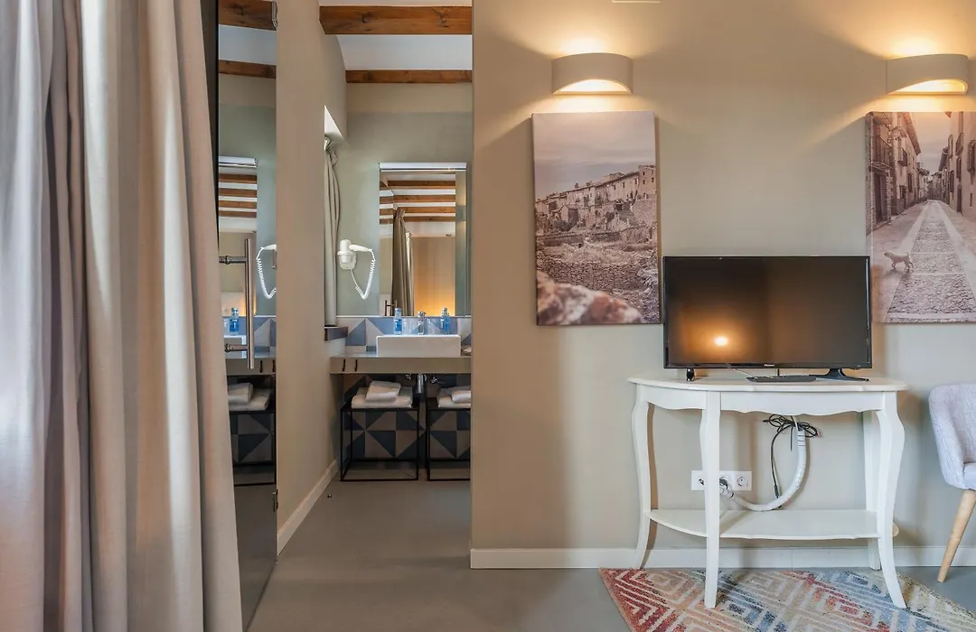 Hotel Mas De Cebrian-1