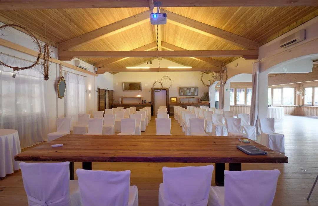 Ai Cadelach Hotel Giulia-1