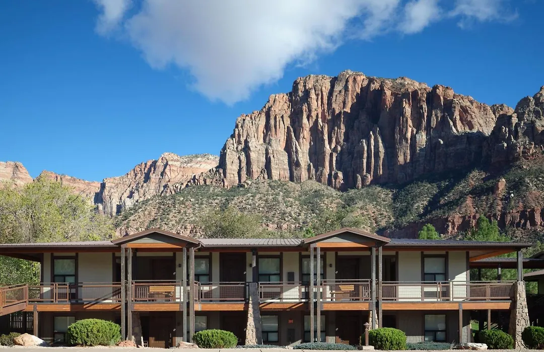 The Red Cliffs Lodge Zion, A Tribute Portfolio Hotel-1