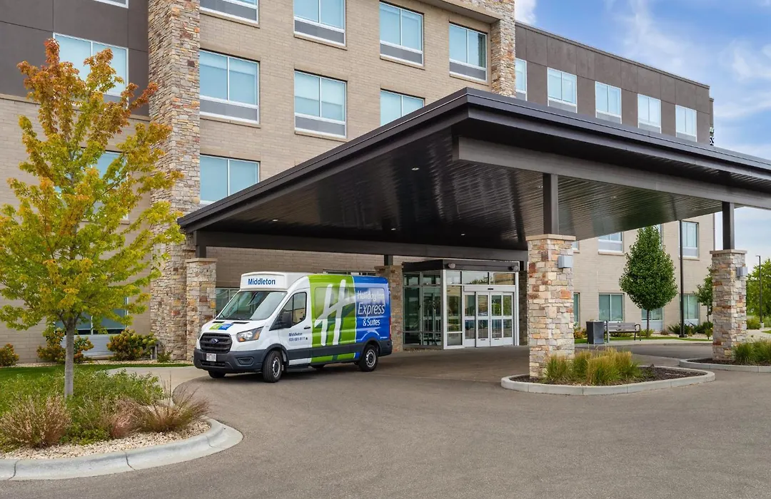 Holiday Inn Express & Suites - Madison West - Middleton By Ihg-1