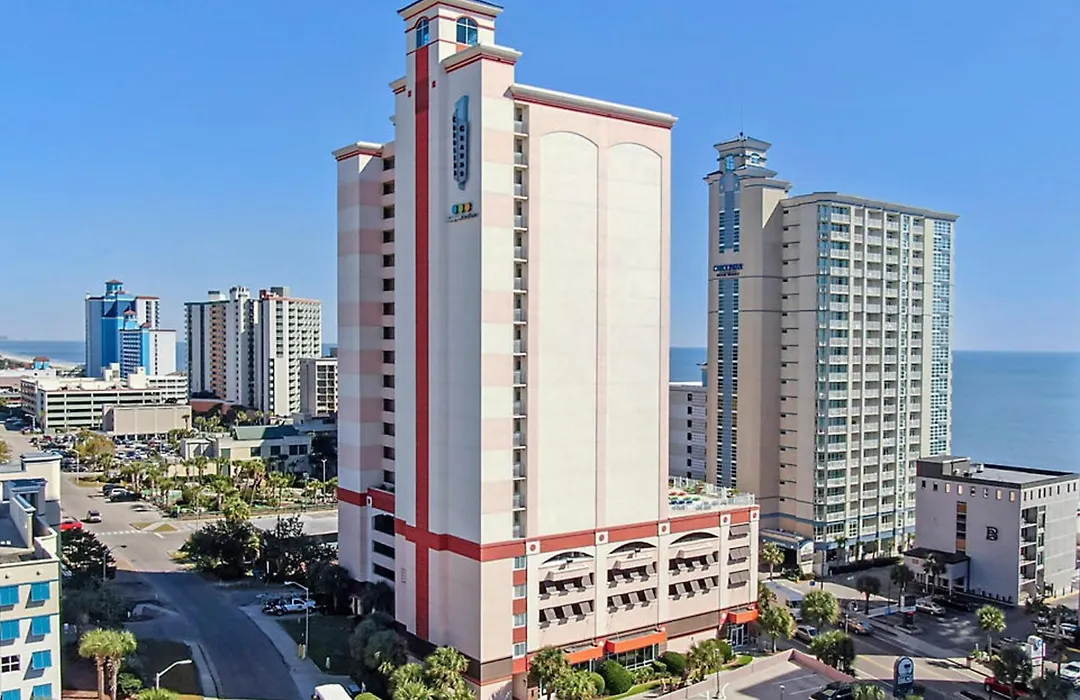 Carolina Grande-1