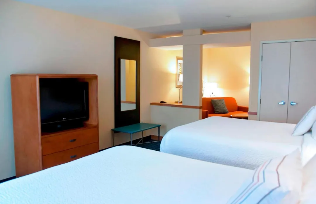 Fairfield Inn & Suites Ames-1