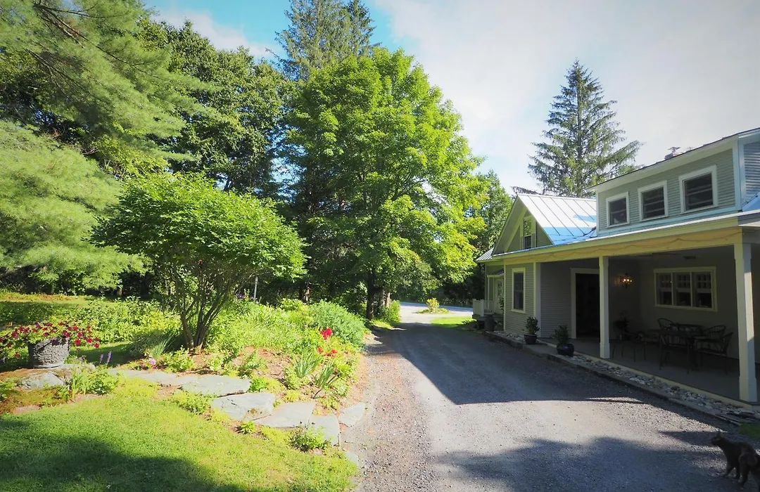 The Featherbed Inn & Nordic Spa-1