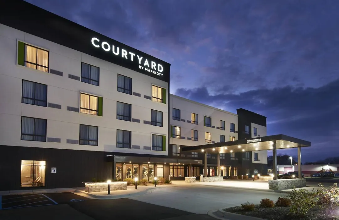 Courtyard By Marriott Jackson-1