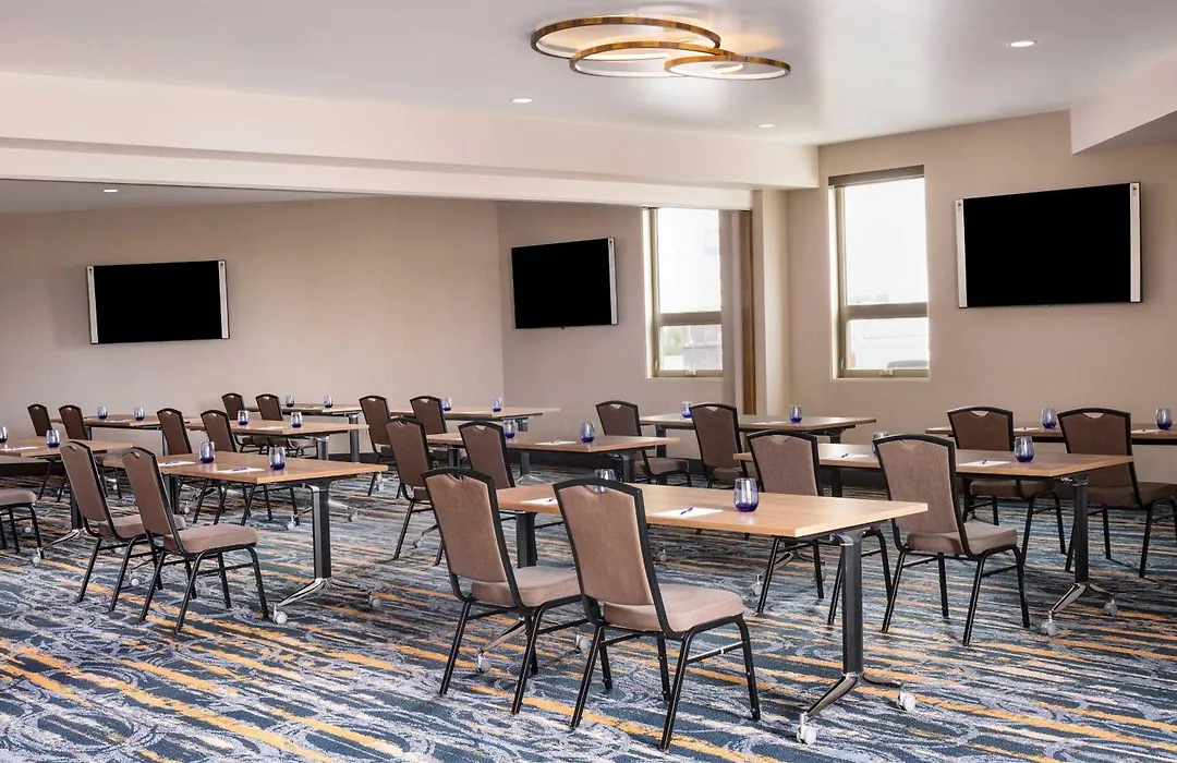 Delta Hotels By Marriott Grande Prairie Airport-1