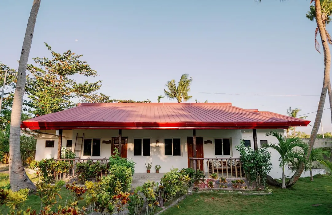 Polaris Beach And Dive Resort Inc-1
