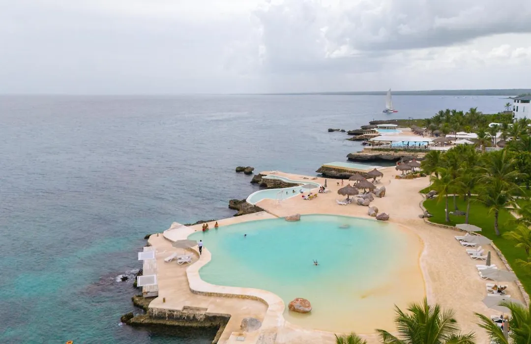Tracadero Beach Club & Holidays Rentals-1