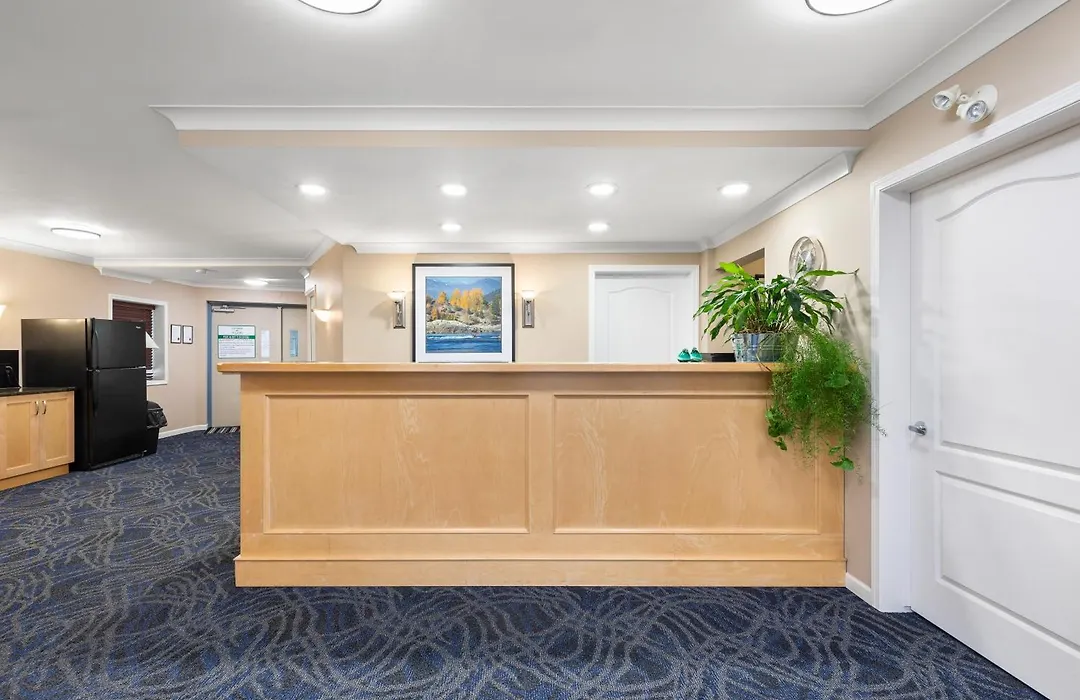 Glenwood Inn & Suites-1