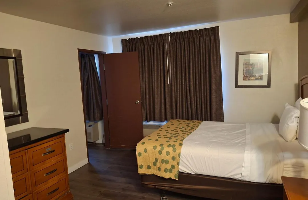 Toppenish Inn And Suites-1
