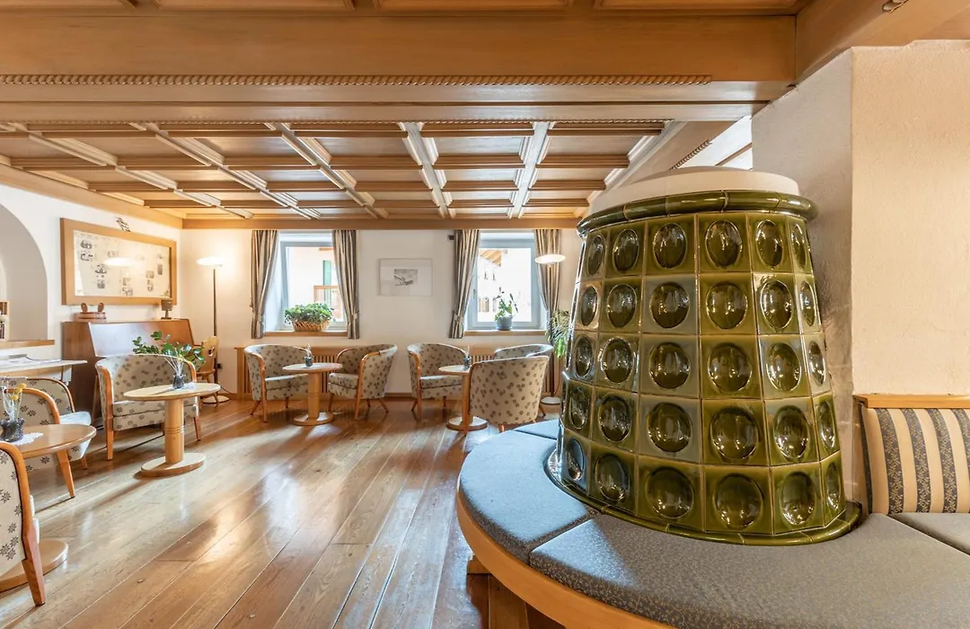 Hotel Alpino-1