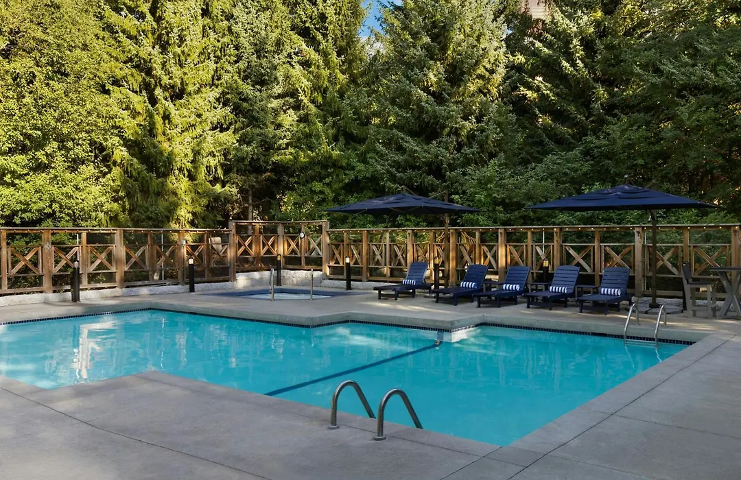 Delta Hotels By Marriott Whistler Village Suites-1