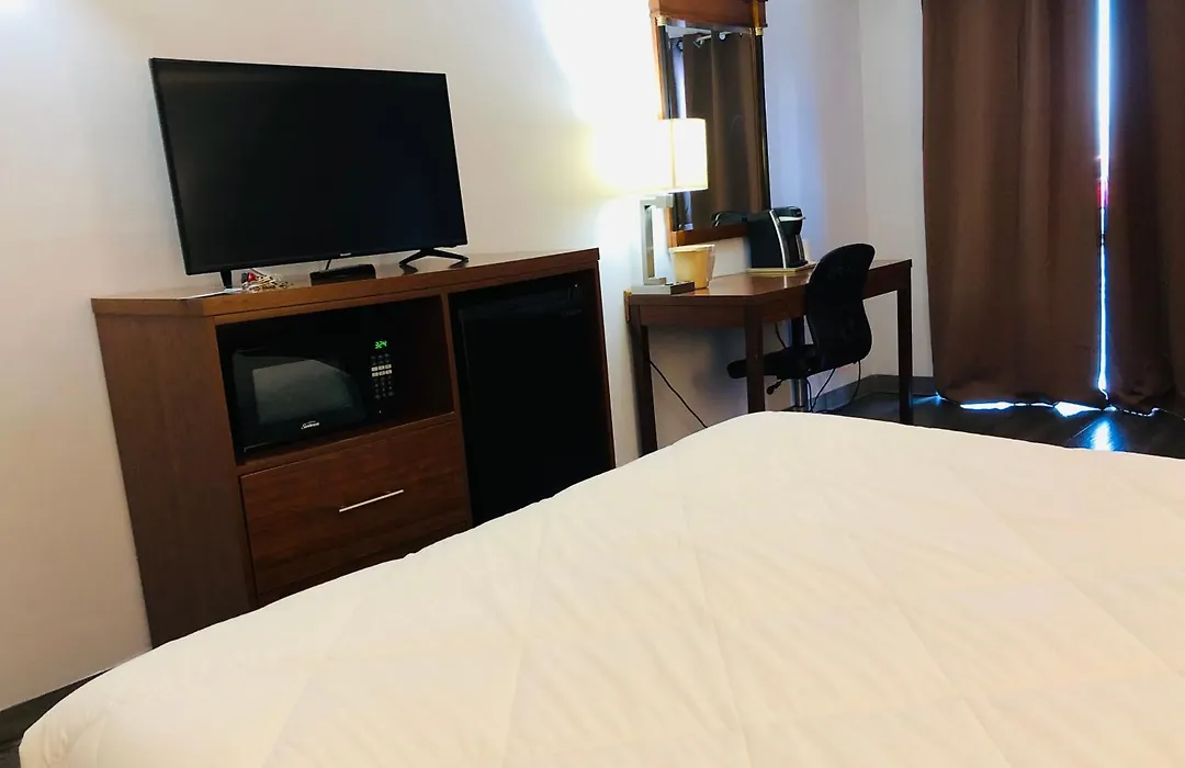 Travelodge By Wyndham Welland-1