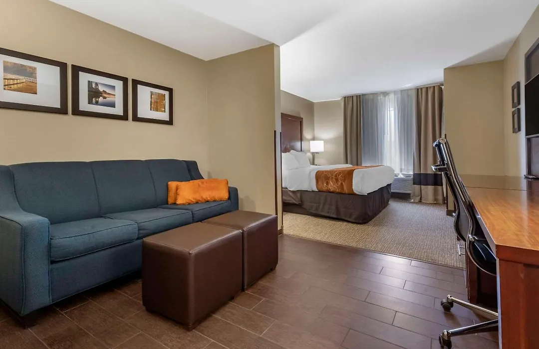 Comfort Suites Bridgeport - Clarksburg-1