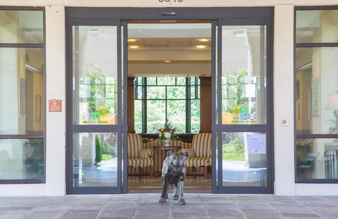 The Cook Hotel And Conference Center At Lsu-1