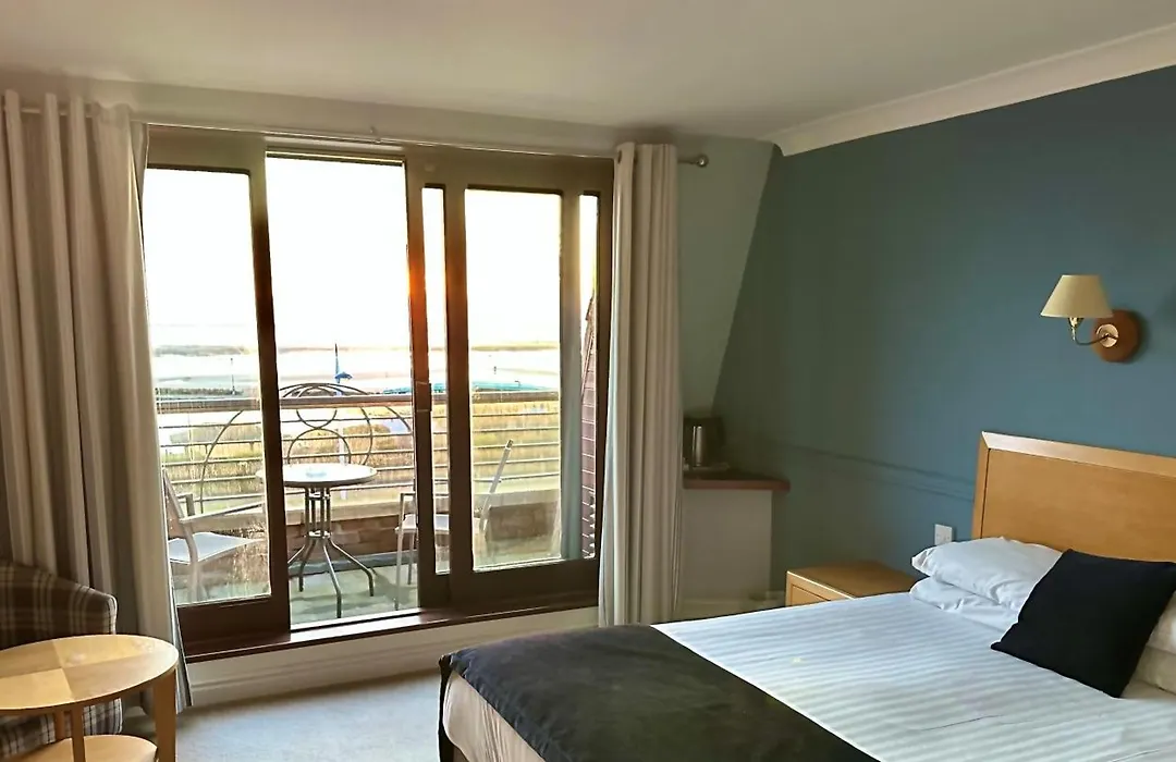 Dalmeny Hotel-1