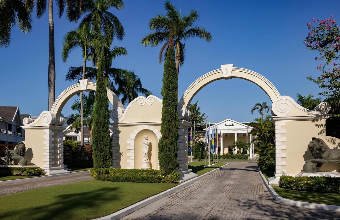 Sandals Royal Caribbean All Inclusive Resort & Private Island - Couples Only (Adults Only)-1