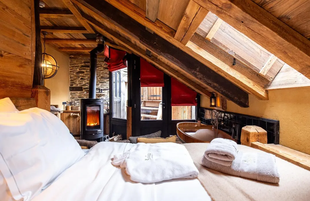Les Cabanes de Rensiwez-1