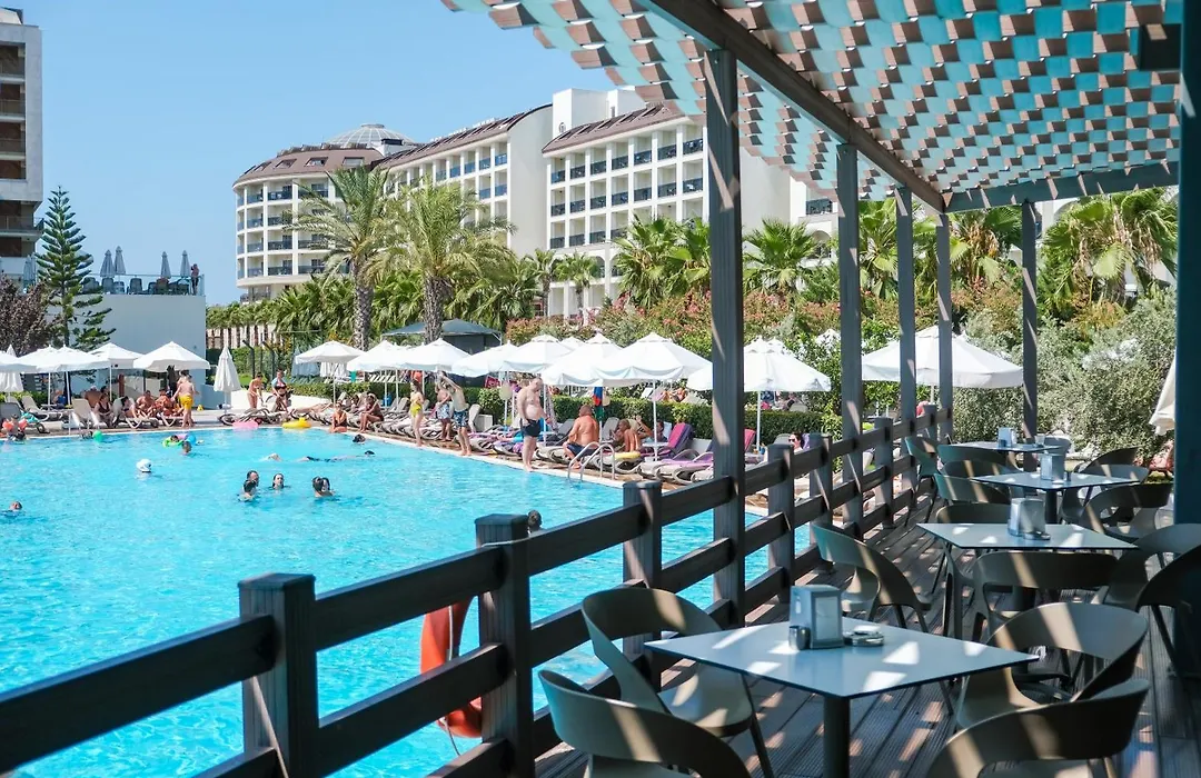 Riolavitas Resort & Spa-1