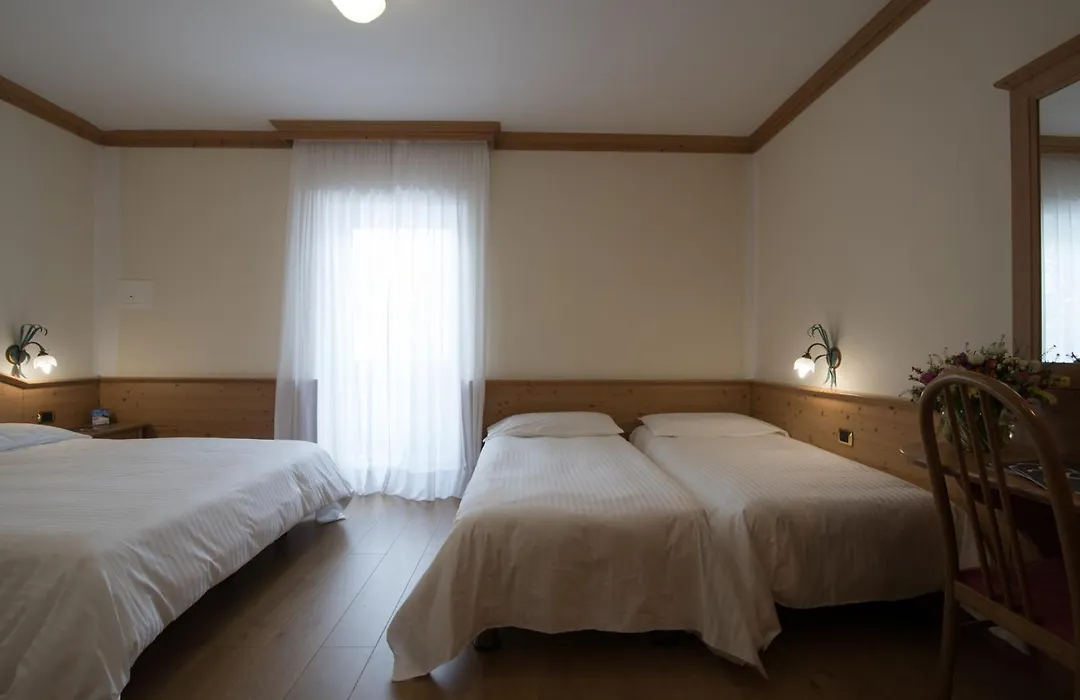 Hotel Colfosco-1
