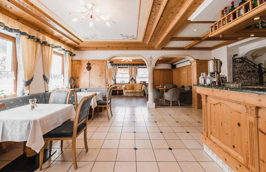 Hotel Arnika-1