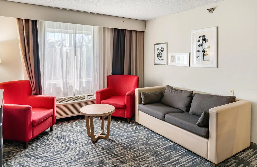 Country Inn & Suites By Radisson, Brookings-1