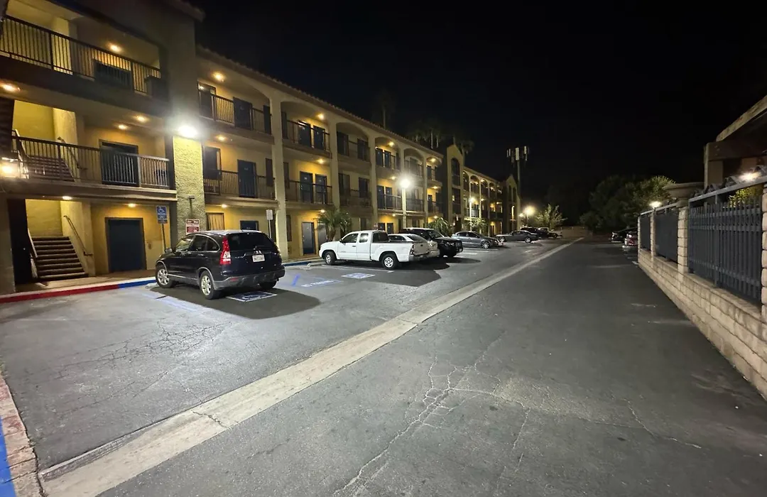 Five Star Inn-1