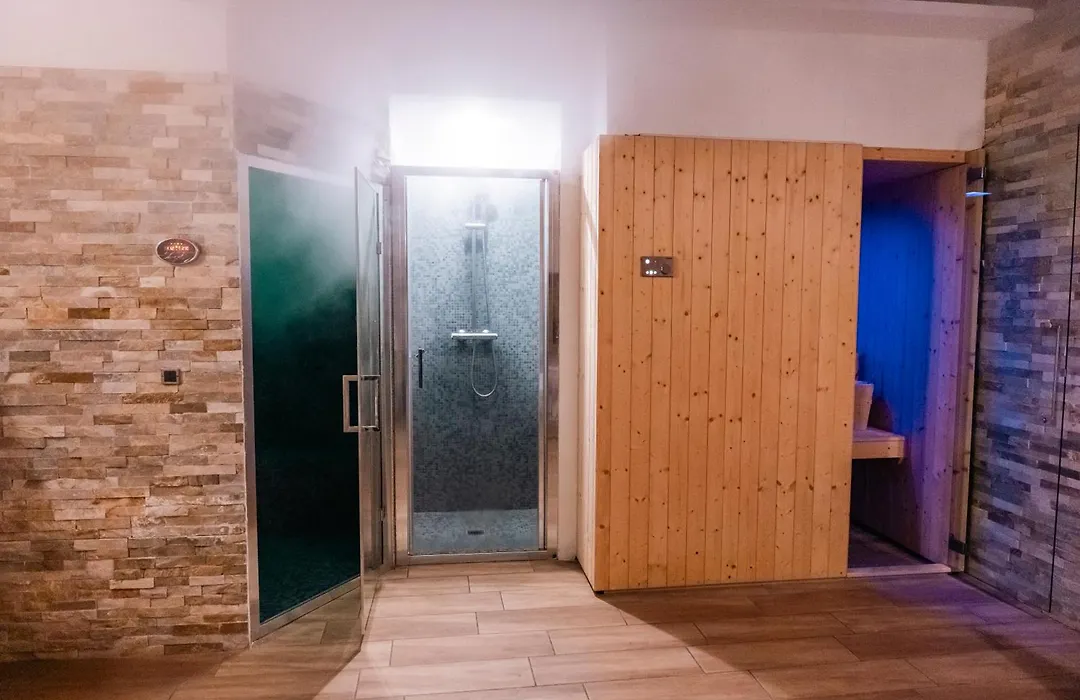 Hotel Rosa-1