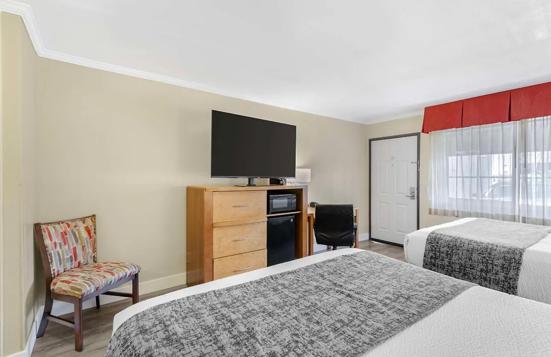 Best Western Plus Ontario Airport & Convention Center-1