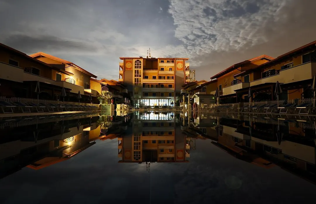 Villaggio Hemingway - Aparthotel-1