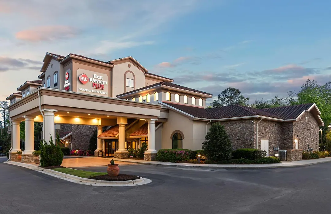 Best Western Plus Westgate Inn And Suites-1
