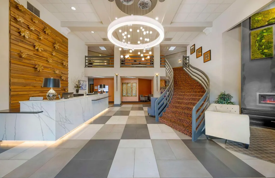 Best Western Plus Mill Creek Inn-1