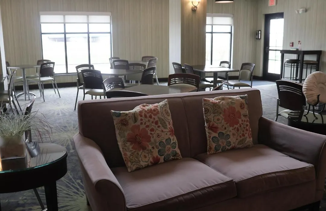 Holiday Inn Express & Suites Morton Peoria Area By Ihg-1