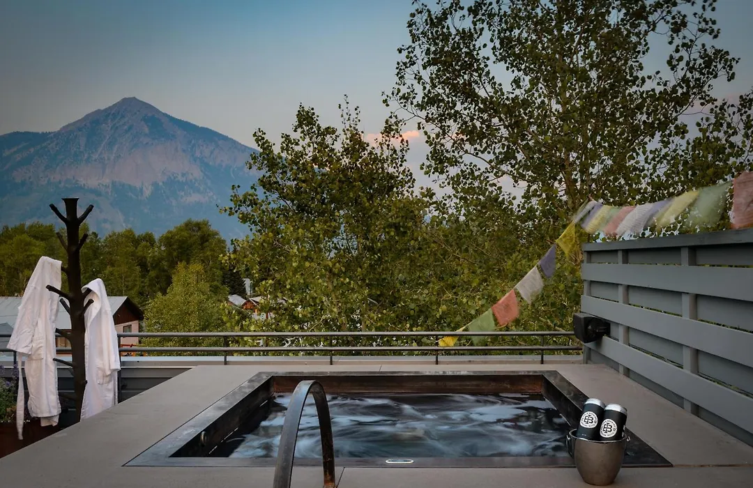 Eleven Scarp Ridge Lodge-1