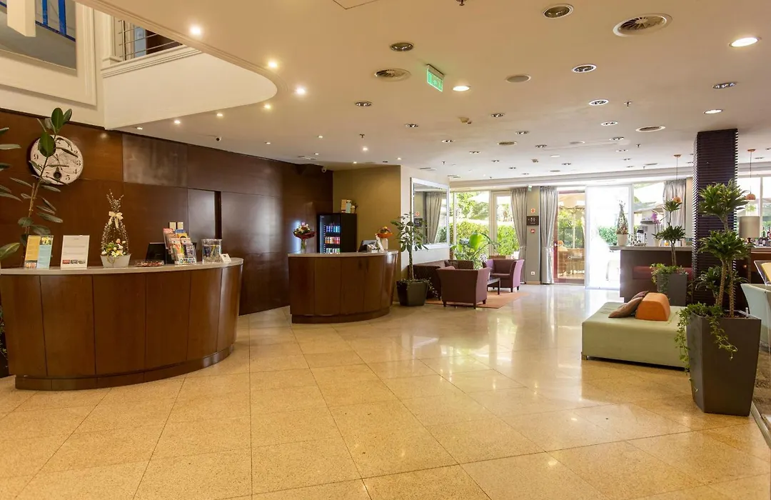 Lion's Garden Hotel-1