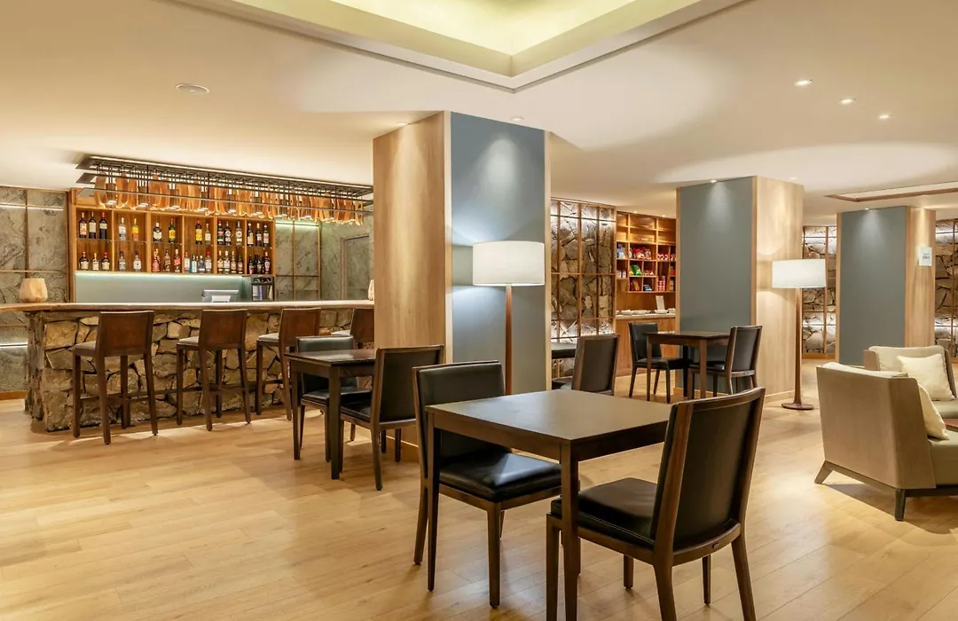 Sheraton Bariloche Hotel-1