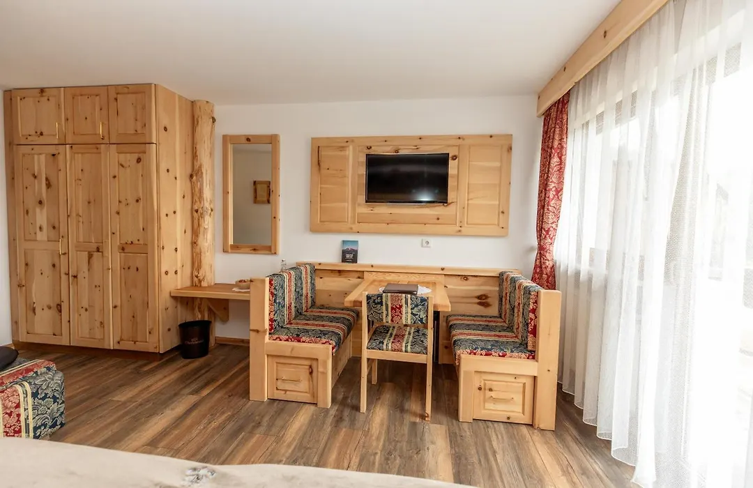 Hotel Oberlehenhof-1